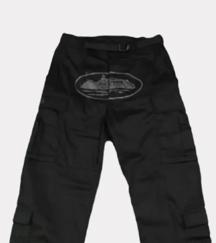 Corteiz Guerillaz Cargos Triple in Black